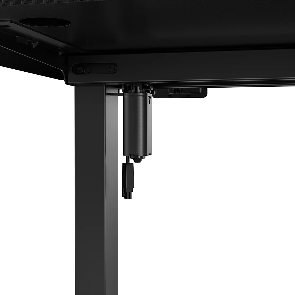 xyz-core-desk-photo5